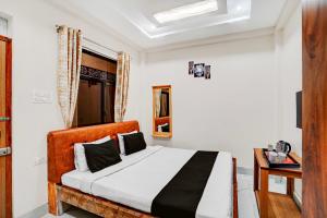 Super Hotel O Kardameshwar Mahadev Temple Varanasi Formerly Pheonix Rooms