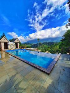 Chalona Pool Resort