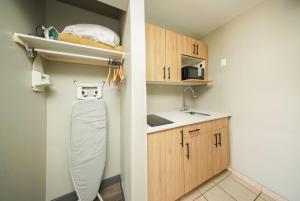 Super 8 by Wyndham Kingston