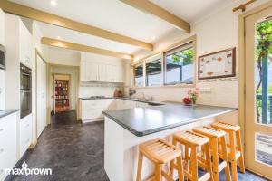 Natural Sound - East Warburton 4B Getaway
