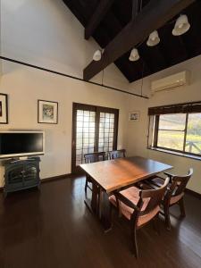 RoséGallery1983ゲストハウス