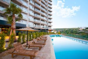 Athena Apart Residence
