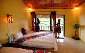 A Pao homestay