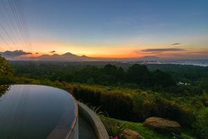 Sumberkima Resort