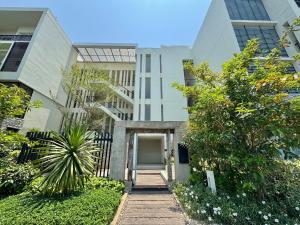 Peaceful Beachfront Condo HuaHin Perfect Long Stay