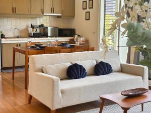 Peaceful Beachfront Condo HuaHin Perfect Long Stay