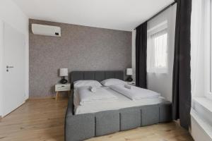 LAM Premiere - AC - AWESOME VIEW IN BRATISLAVA