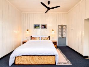 Cozy Kalimpong Stay with Breakfast Homeyhuts