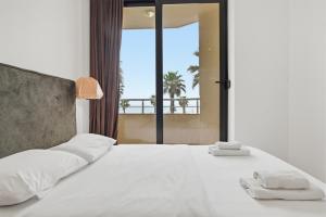 Volga Promenade Apartment