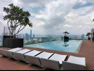 Riveria City 1-min-walk to Monorail & KL Sentral