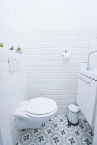 Venus Apartments - Almassy Park II