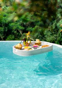 Bubble 9 - Luxury Private Pool Experience Ubud
