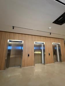 Komitet Planet FREE private garage