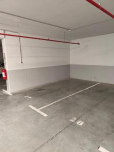 Komitet Planet FREE private garage
