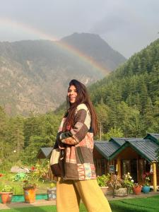 Clovees Rooms and Cafe