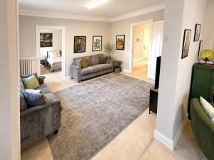 Moderne große Ferienwohnung in Hamburg - 4 Schlafzimmer!