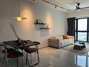 Luxury Agile Bukit Bintang 2BR Walk to TRX