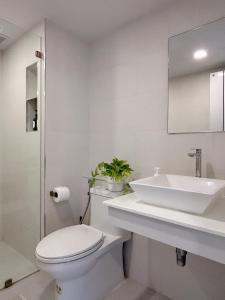 Komfort Duplex Skylight BTS Ratchayothin