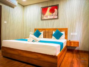 Hotel Nutan Ashray - 200 mtr from prem mandir