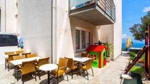 Apartman Zora 2 by Villas Guide