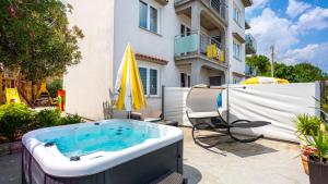 Apartman Zora 2 by Villas Guide