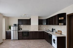 River Park Oasis apartment