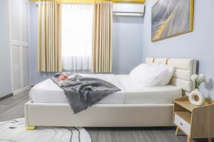 Zenith Homes - Premium Suites, Bui Vien Walking Street & Ben Thanh Market