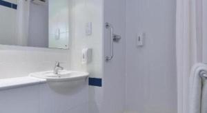 Travelodge Bicester Cherwell Valley M40