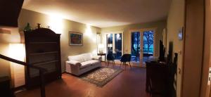 Il Fienile, casa vacanza in campagna con parcheggio privato e giardino privato, a 6 chilometri da Bologna centro e 1 chilometro da Bologna Fiera, Parco commerciale Meraville e Gran Tour Italia