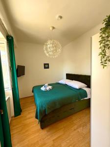 Seafront apartment with amazing view