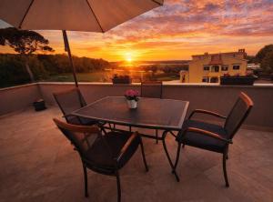 Apartment Sunset