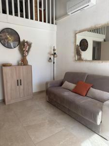 Loft Bohème - Balnéo - Proche village Naturiste - Pinède - Histoire de Clés