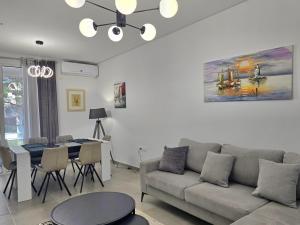 Sea & Salt Apartment 282
