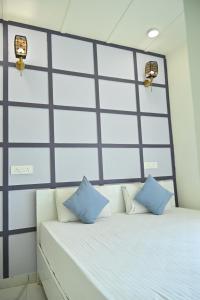 Luxury 2BHK Family Cottage- Near Ram Mandir