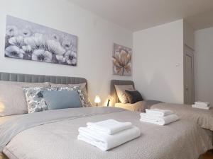 Zara Central Apartment - Old Town & balcony