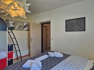 Renovated Apartments Skorin