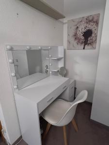 Charmante Wohnung mit Terrasse , ruhig und zentral
