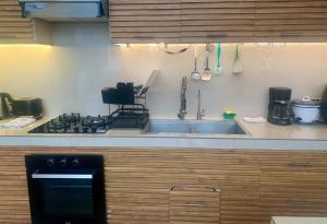 Uva Blue Villas - Pool House - AC, 3 bedrooms, 7 guests, Indoor pool with spill