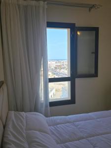 Roof Top panorama sea view at Al Dau heights