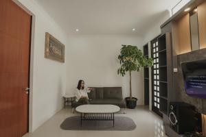 Winoera Villa - Modern-Tropical Stay Batu