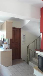 Karantonis House