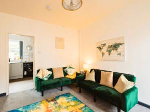 Stylish Boho Home, Contractors, 6 Beds, Garden and Free Parking