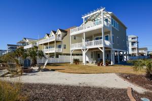 Enjoy unobstructed ocean views at Sweet MOcean