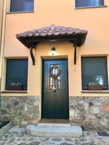 Casa del Concejo Segovia Escapada rural con chimenea y jardín privado