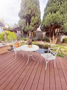 Ferienhaus mit mediterraner Terrasse