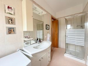 SE244 - Senigallia, ampio quadrilocale comodo ai servizi