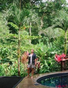 White Noise Butterfly Sanctuary & River Retreat - Butterfly Bungalow