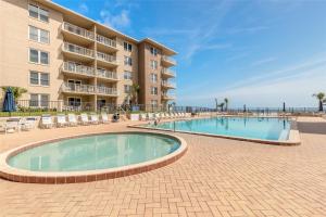 Direct Oceanfront Heated Pool No-Drive Private Beach