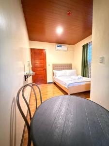Josefinas Travellers Inn
