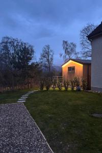 Home in Aviemore, dog friendly with a fire